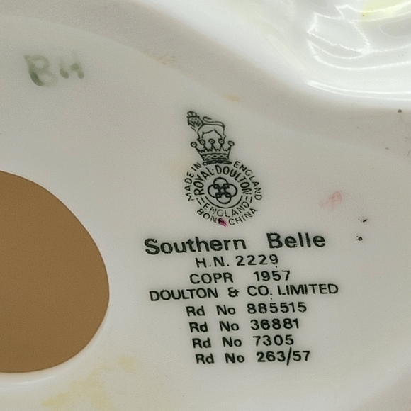Royal Doulton Southern Belle HN 2229 1957 Vintage Bone China - Picture 8 of 10